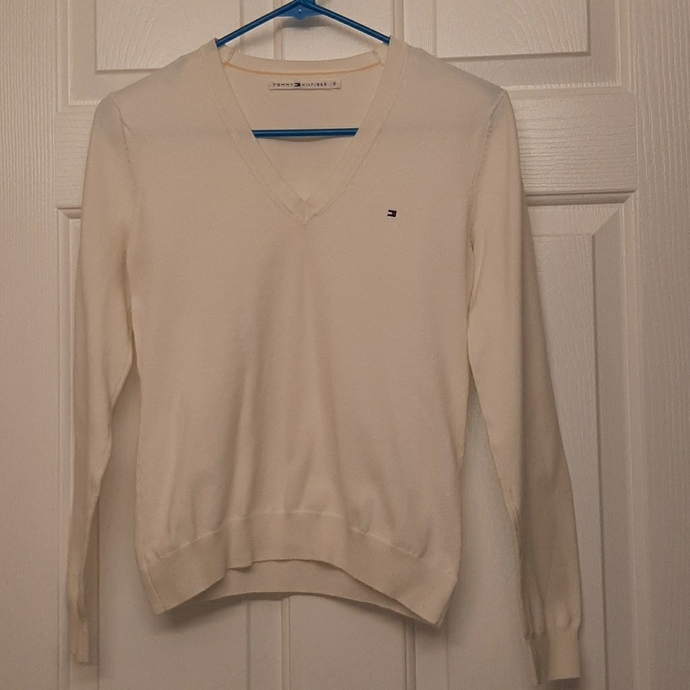Cream lite sweater